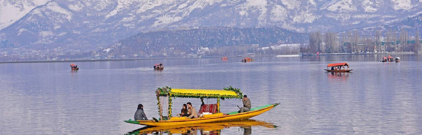 Kashmir Romantic Escape